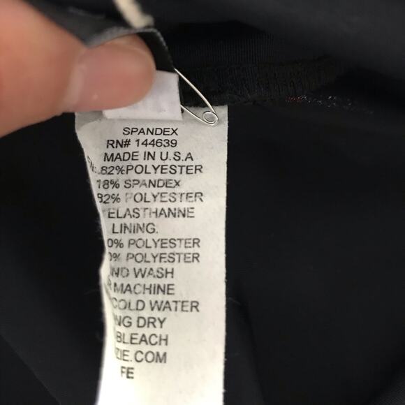 New Onzie S/M Mesh Cut Out Capri Leggings Black Gold Small Medium Yoga Workout - Picture 8 of 8